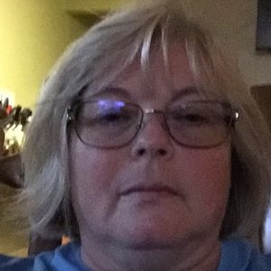 Meet your Posher, Elena